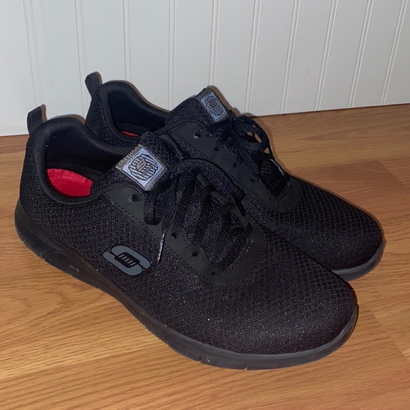 Skechers air cooled memory foam wide fit